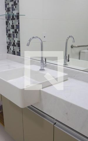 Studio para alugar com 32m², 0 quarto e sem vagaStudio Banheiro