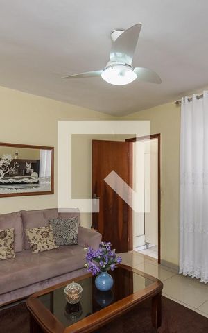 Apartamento à venda com 146m², 2 quartos e sem vaga Apartamento à venda com 146m², 2 quartos e sem vagaSala de TV