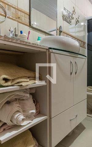 Apartamento à venda com 146m², 2 quartos e sem vaga Apartamento à venda com 146m², 2 quartos e sem vagaBanheiro