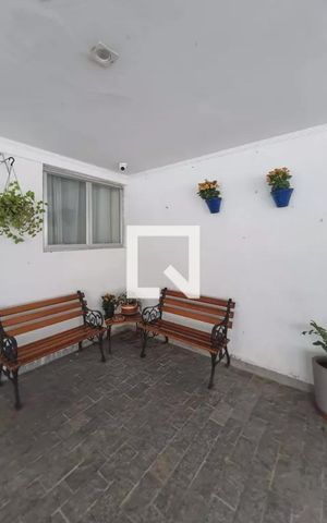Apartamento à venda com 74m², 2 quartos e 1 vagaHall