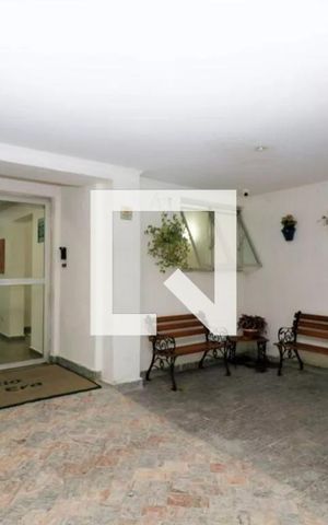 Apartamento à venda com 74m², 2 quartos e 1 vagaHall