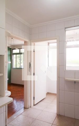 Apartamento à venda com 83m², 2 quartos e 1 vaga Apartamento à venda com 83m², 2 quartos e 1 vagaCozinha