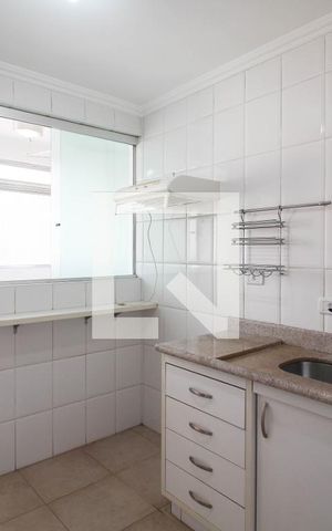 Apartamento à venda com 83m², 2 quartos e 1 vaga Apartamento à venda com 83m², 2 quartos e 1 vagaCozinha