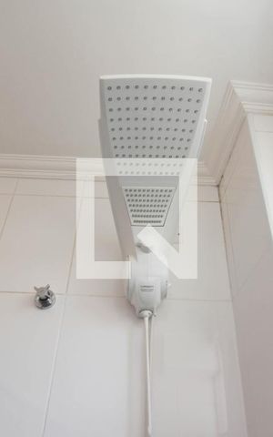 Apartamento à venda com 83m², 2 quartos e 1 vaga Apartamento à venda com 83m², 2 quartos e 1 vagaBanheiro
