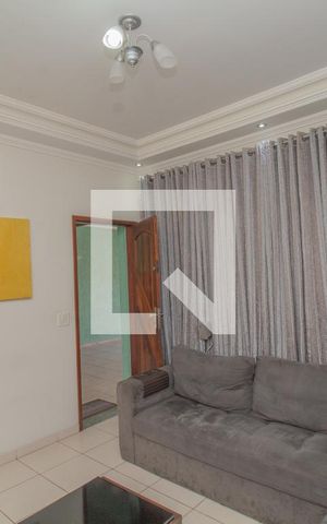 Casa à venda com 240m², 3 quartos e 2 vagas Casa à venda com 240m², 3 quartos e 2 vagasSala casa 2