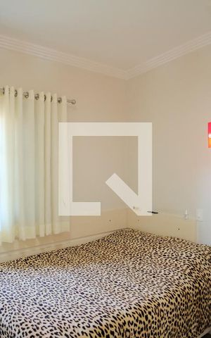 Casa para alugar com 255m², 4 quartos e 8 vagasQuarto 2