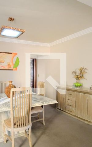 Casa para alugar com 255m², 4 quartos e 8 vagasSala de Jantar