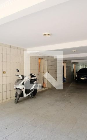 Casa para alugar com 255m², 4 quartos e 8 vagasGaragem