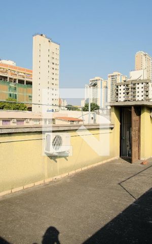 Casa para alugar com 255m², 4 quartos e 8 vagasTerraço