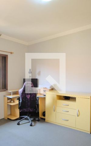 Casa para alugar com 255m², 4 quartos e 8 vagasSuíte 2