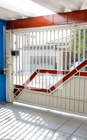 Casa à venda com 125m², 3 quartos e 2 vagas Casa à venda com 125m², 3 quartos e 2 vagasGaragem