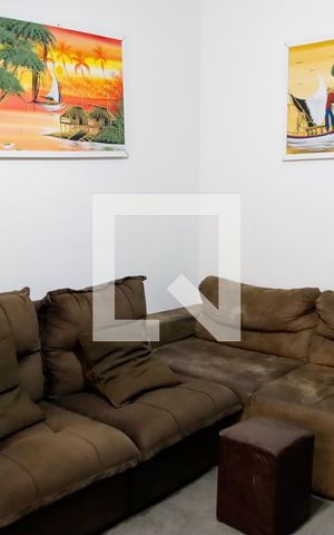Casa à venda com 125m², 3 quartos e 2 vagas Casa à venda com 125m², 3 quartos e 2 vagassala