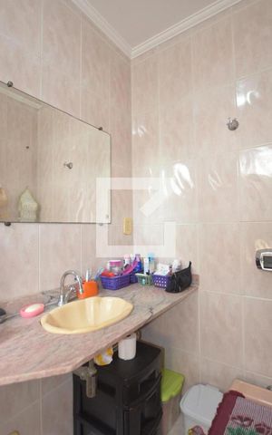 Casa à venda com 300m², 3 quartos e 2 vagasBanheiro da Casa Anexa