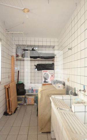 Casa à venda com 300m², 3 quartos e 2 vagasÁrea de Serviço da da Casa Anexa