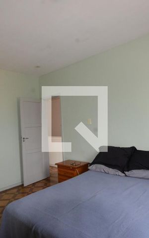 Casa à venda com 300m², 3 quartos e 2 vagasQuarto 3