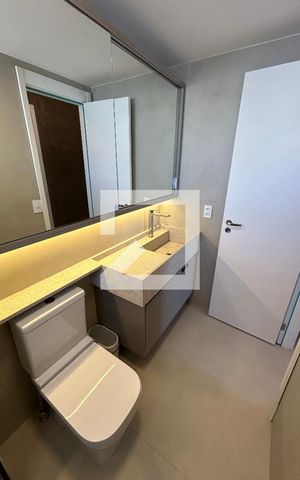 Apartamento para alugar com 100m², 3 quartos e 2 vagas Apartamento para alugar com 100m², 3 quartos e 2 vagasBanheiro