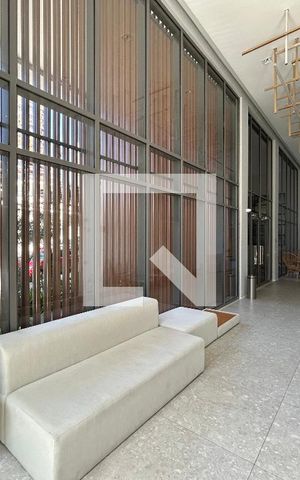 Apartamento para alugar com 100m², 3 quartos e 2 vagas Apartamento para alugar com 100m², 3 quartos e 2 vagasHall do prédio