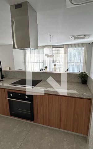 Apartamento para alugar com 100m², 3 quartos e 2 vagas Apartamento para alugar com 100m², 3 quartos e 2 vagasÁrea comum - Salão de festas