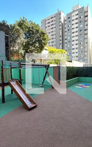 Apartamento para alugar com 100m², 3 quartos e 2 vagas Apartamento para alugar com 100m², 3 quartos e 2 vagasÁrea comum - Playground