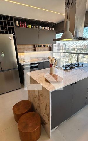 Apartamento para alugar com 100m², 3 quartos e 2 vagas Apartamento para alugar com 100m², 3 quartos e 2 vagasCozinha