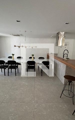 Apartamento para alugar com 100m², 3 quartos e 2 vagas Apartamento para alugar com 100m², 3 quartos e 2 vagasÁrea comum - Salão de festas