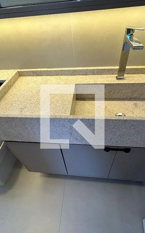 Apartamento para alugar com 100m², 3 quartos e 2 vagas Apartamento para alugar com 100m², 3 quartos e 2 vagasBanheiro