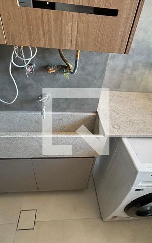 Apartamento para alugar com 100m², 3 quartos e 2 vagas Apartamento para alugar com 100m², 3 quartos e 2 vagasÁrea de Serviço