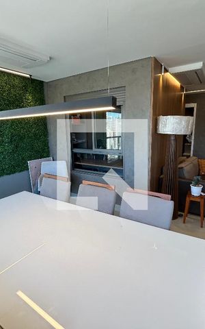 Apartamento para alugar com 100m², 3 quartos e 2 vagas Apartamento para alugar com 100m², 3 quartos e 2 vagasCozinha