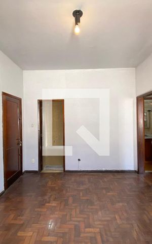 Apartamento à venda com 62m², 2 quartos e 1 vagaSala