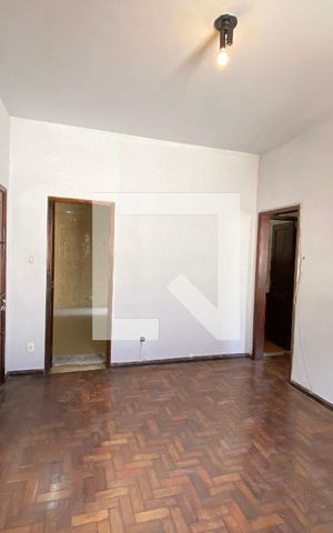 Apartamento à venda com 62m², 2 quartos e 1 vagaSala
