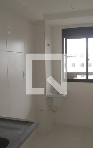Apartamento para alugar com 60m², 2 quartos e sem vagaCozinha 