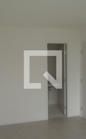 Apartamento para alugar com 60m², 2 quartos e sem vagaSuite 
