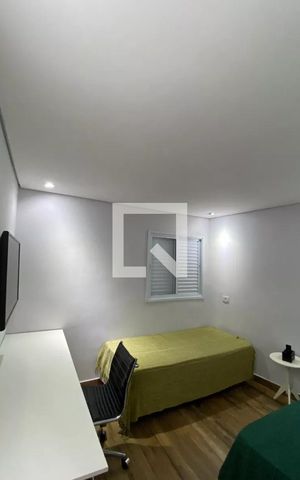 Casa de condomínio à venda com 300m², 3 quartos e 4 vagas