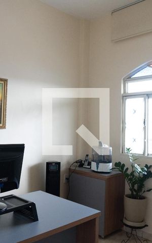 Casa à venda com 240m², 4 quartos e 2 vagas Casa à venda com 240m², 4 quartos e 2 vagasquarto 1