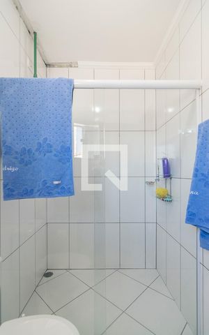 Casa à venda com 190m², 3 quartos e 4 vagas Casa à venda com 190m², 3 quartos e 4 vagasBanheiro da Suite