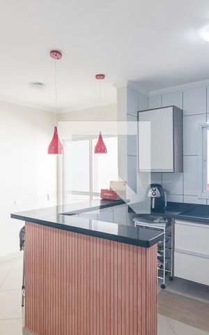 Casa à venda com 190m², 3 quartos e 4 vagas Casa à venda com 190m², 3 quartos e 4 vagasCozinha