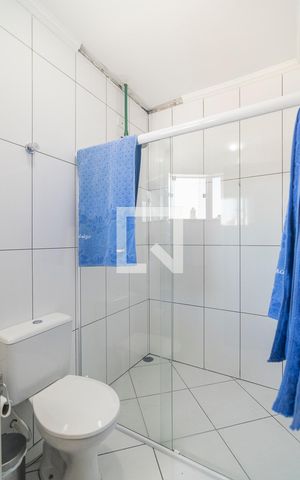 Casa à venda com 190m², 3 quartos e 4 vagas Casa à venda com 190m², 3 quartos e 4 vagasBanheiro da Suite