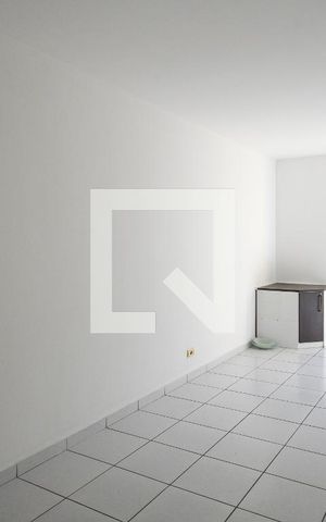 Apartamento à venda com 71m², 3 quartos e 1 vaga Apartamento à venda com 71m², 3 quartos e 1 vagaSala