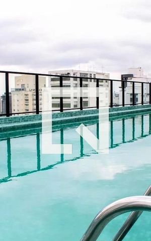 Apartamento à venda com 32m², 1 quarto e sem vaga Apartamento à venda com 32m², 1 quarto e sem vagaPiscina
