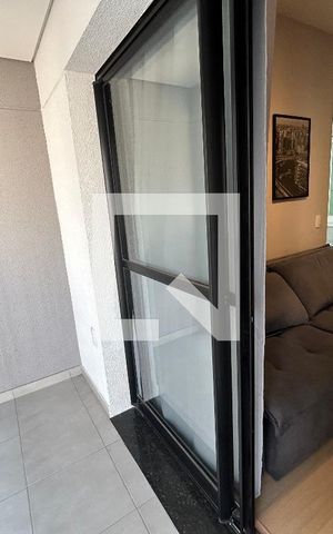 Apartamento à venda com 32m², 1 quarto e sem vaga Apartamento à venda com 32m², 1 quarto e sem vagaVaranda