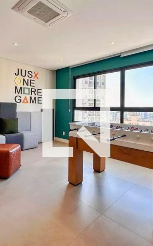 Apartamento à venda com 32m², 1 quarto e sem vaga Apartamento à venda com 32m², 1 quarto e sem vagaSalão de jogos