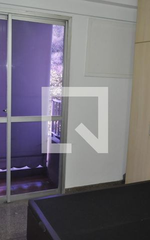 Apartamento à venda com 74m², 2 quartos e 1 vagaQuarto 2