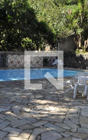 Apartamento à venda com 74m², 2 quartos e 1 vagaÁrea comum