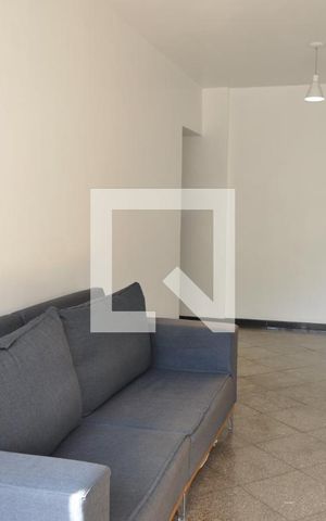 Apartamento à venda com 74m², 2 quartos e 1 vagaSala