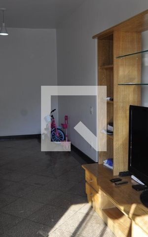 Apartamento à venda com 74m², 2 quartos e 1 vagaSala