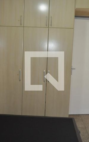 Apartamento à venda com 74m², 2 quartos e 1 vagaQuarto 2