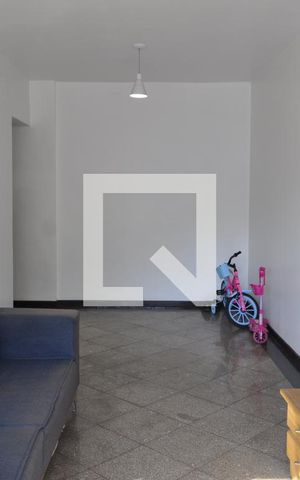 Apartamento à venda com 74m², 2 quartos e 1 vagaSala
