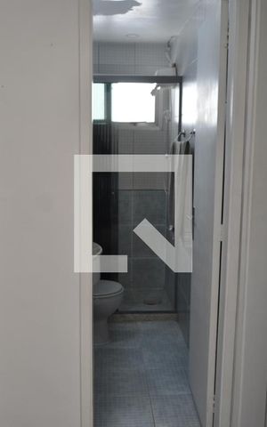 Apartamento à venda com 74m², 2 quartos e 1 vagaQuarto 2