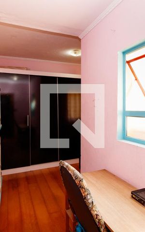 Casa à venda com 160m², 4 quartos e 2 vagas Casa à venda com 160m², 4 quartos e 2 vagasSuíte 2