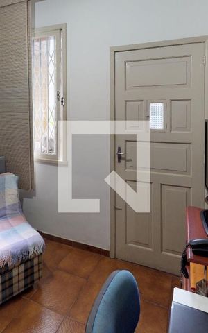 Casa à venda com 240m², 5 quartos e 1 vaga